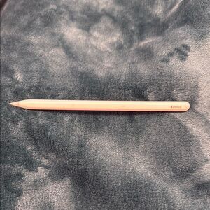 Apple Pencil in Sleek White